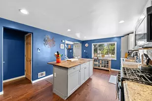 318 Earlwood Rd, Pittsburgh, PA 15235 - Photo 6