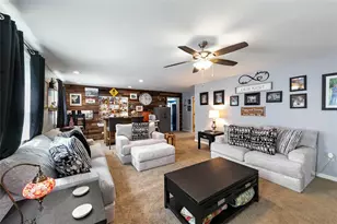 318 Earlwood Rd, Pittsburgh, PA 15235 - Photo 14