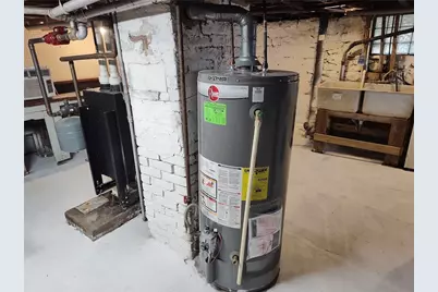 533 3rd St, Pitcairn, PA 15140 - Photo 36