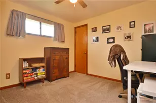 109 Thorncrest Dr, Kennedy Township, PA 15136 - Photo 22