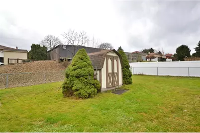 109 Thorncrest Drive, Kennedy Township, PA 15136 - Photo 36