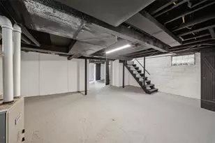 1044 Biltmore Ave, Pittsburgh, PA 15216 - Photo 28