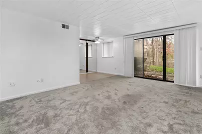 321 Ridge Point Circle #B12, Bridgeville, PA 15017 - Photo 6