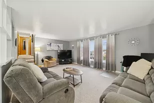 523 Hemlock St, Hempfield Township, PA 15601 - Photo 12