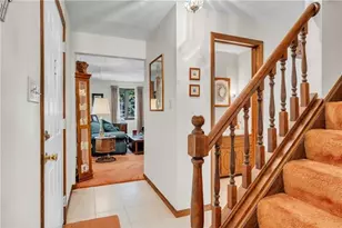 454 Cherokee Dr, Center Township, PA 16001 - Photo 8