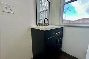 2415 7th Ave, Beaver Falls, PA 15010 - Photo 26