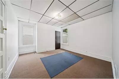241 Watson Blvd, Observatory Hill, PA 15214 - Photo 8