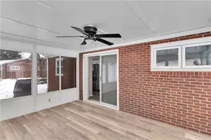 5922 Wallace Ave, Bethel Park, PA 15102 - Photo 10