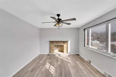 5922 Wallace Ave, Bethel Park, PA 15102 - Photo 12