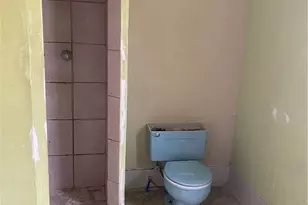 1179 Lebanon School Rd, West Mifflin, PA 15122 - Photo 12