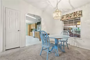 811 Wild Violet Dr, Pittsburgh, PA 15239 - Photo 10