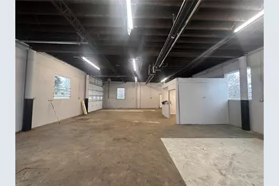 97 Clyde Street, Wayne Township, PA 16117 - Photo 8