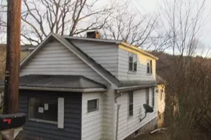 3097 Seanor Rd, Conemaugh Township, PA 15935 - Photo 2