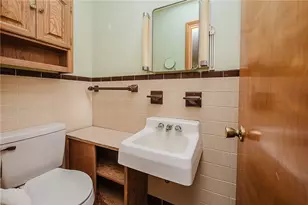 896 Fairman Ave, White Township, PA 15701 - Photo 12