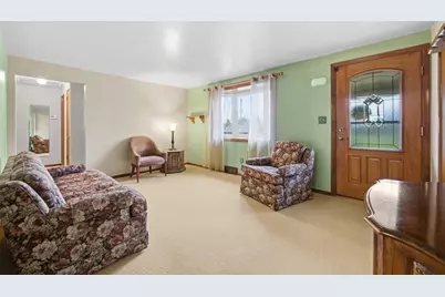 108 Starling Dr, Kennedy Township, PA 15136 - Photo 4