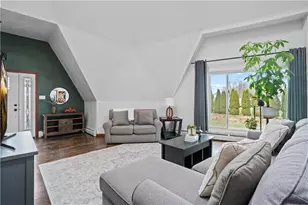 277 Palmerton Rd, Burrel-Blacklick, PA 15717 - Photo 6