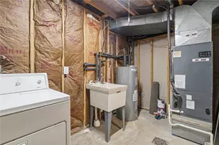 310 Bow St, Canonsburg, PA 15317 - Photo 38