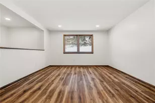 310 Bow St, Canonsburg, PA 15317 - Photo 10