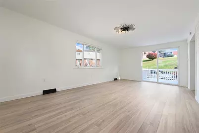 4619 Greensprings Avenue, West Mifflin, PA 15122 - Photo 12