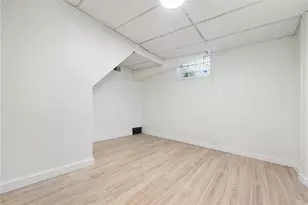 4619 Greensprings Ave, West Mifflin, PA 15122 - Photo 18