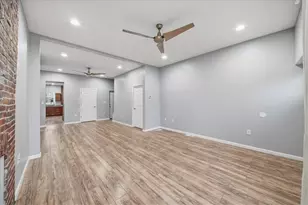 2403 Wrights Wy, Pittsburgh, PA 15203 - Photo 4