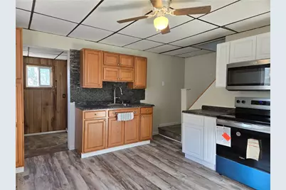 335 Main St, Centerville, PA 15358 - Photo 10