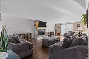 700 Montclair, Allegheny Township, PA 15068 - Photo 8