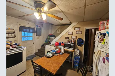 116 Orchard St, Stowe Township, PA 15136 - Photo 6