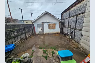 116 Orchard St, Stowe Township, PA 15136 - Photo 16