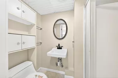 436 Spring Valley Rd, West Mifflin, PA 15122 - Photo 30