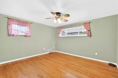 436 Spring Valley Rd, West Mifflin, PA 15122 - Photo 18