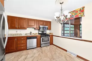 608 Cararra Dr, Pittsburgh, PA 15101 - Photo 10