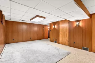 608 Cararra Dr, Pittsburgh, PA 15101 - Photo 24