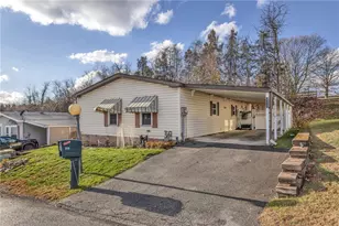 210 Meadow Ln, Murrysville, PA 15668 - Photo 2