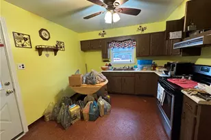 1323 Lincoln Way, White Oak, PA 15131 - Photo 6