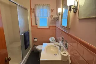 1323 Lincoln Way, White Oak, PA 15131 - Photo 10