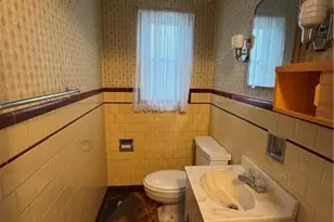 1323 Lincoln Way, White Oak, PA 15131 - Photo 16