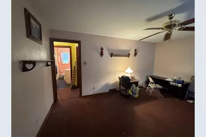 1323 Lincoln Way, White Oak, PA 15131 - Photo 4