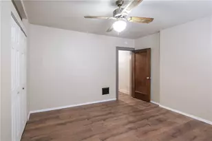 1326 Woodland Ave, Marshall Shadeland, PA 15212 - Photo 10