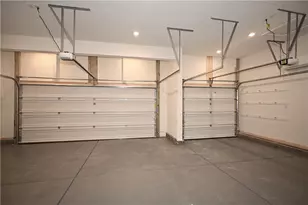 212 Creekside Dr, Oakdale, PA 15071 - Photo 30