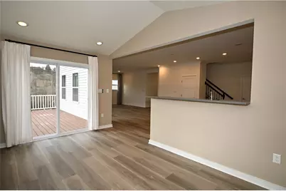 212 Creekside Drive, Oakdale, PA 15071 - Photo 12