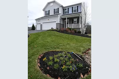 212 Creekside Drive, Oakdale, PA 15071 - Photo 2