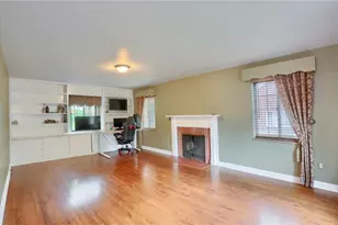111 E Bruceton Rd, Pittsburgh, PA 15236 - Photo 18