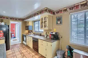 111 E Bruceton Rd, Pittsburgh, PA 15236 - Photo 16