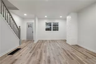 4562 Carroll, Pittsburgh, PA 15224 - Photo 10