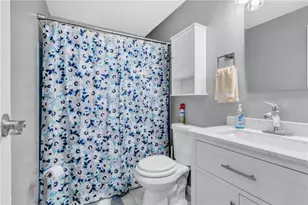 660 Surfside Dr, Pittsburgh, PA 15239 - Photo 32