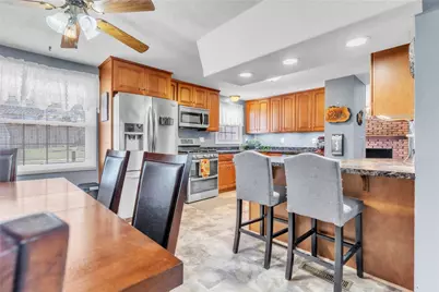 660 Surfside Dr, Pittsburgh, PA 15239 - Photo 14