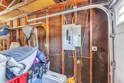 660 Surfside Dr, Pittsburgh, PA 15239 - Photo 36