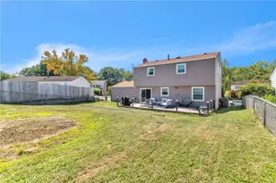 660 Surfside Dr, Pittsburgh, PA 15239 - Photo 44