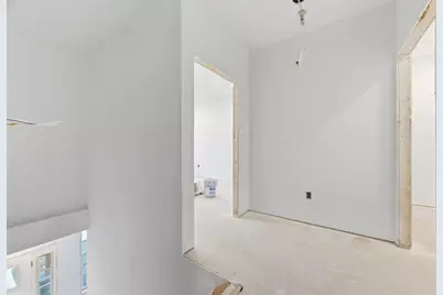 111 Joe Ln, Valencia, PA 16059 - Photo 32